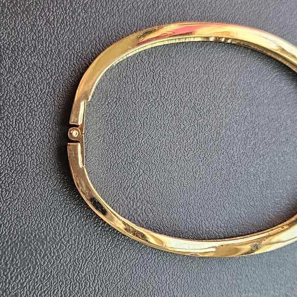 Swarovski Edith Goldtone Twist Rows Pave Hinged Bracelet - Picture 11 of 13